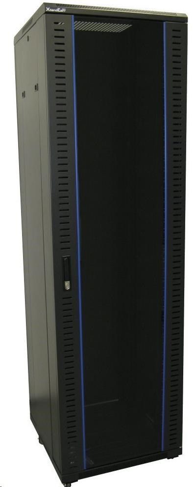 XtendLan 19" stojanový rozvaděč 42U 600x600, nosnost 800kg, skleněné dveře, plná záda, kolečka,černý