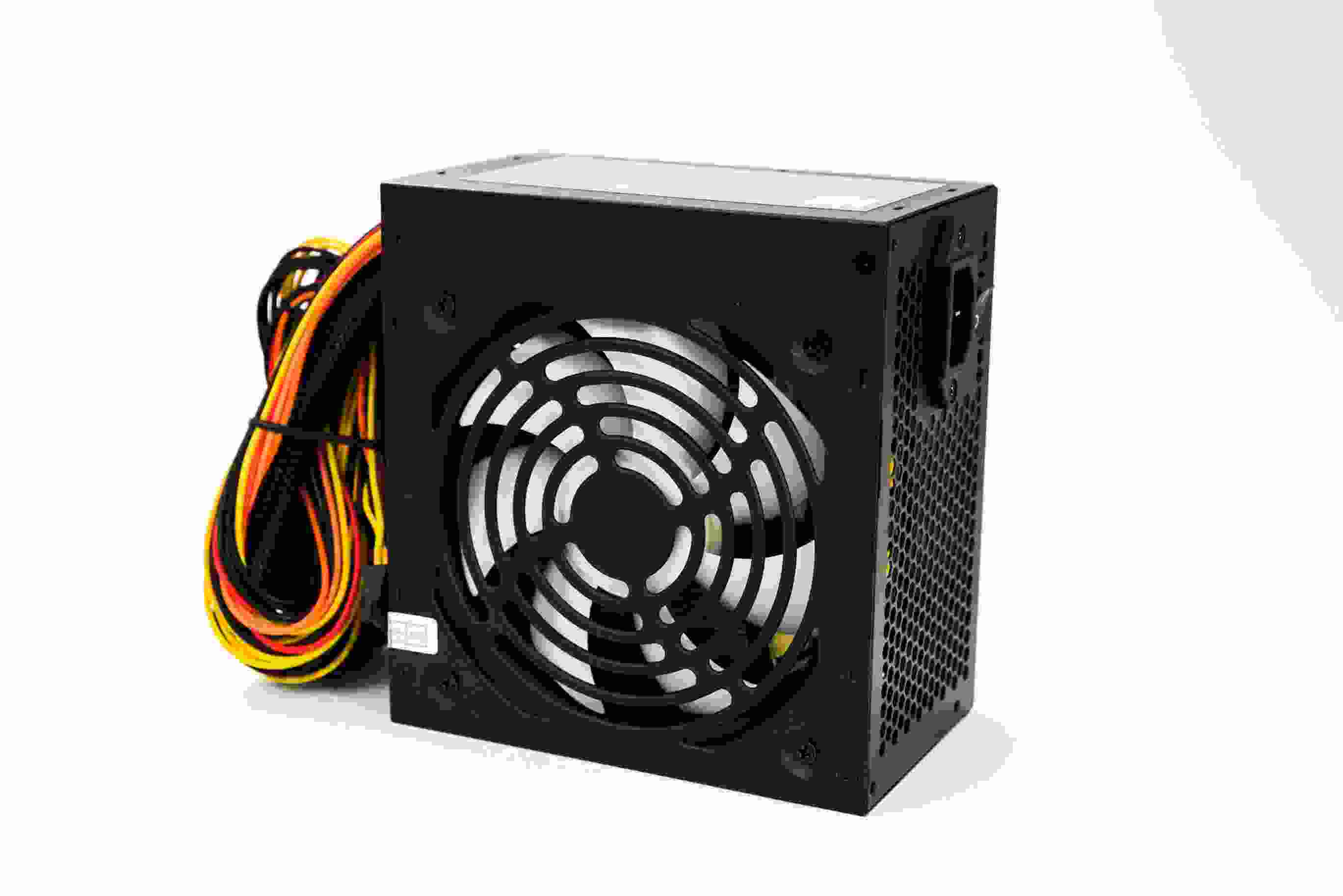 1stCOOL zdroj ATX 700W WHITE STORM 700, 12cm, 85+