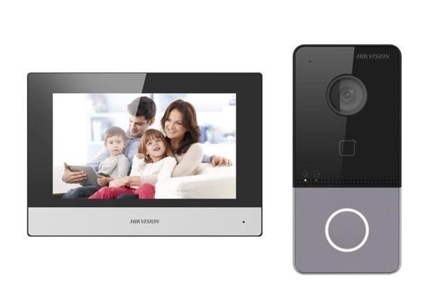HIKVISION DS-KIS603-P(C), kit IP videotelefonu, bytový monitor + dveřní stanice + 2x zdroj