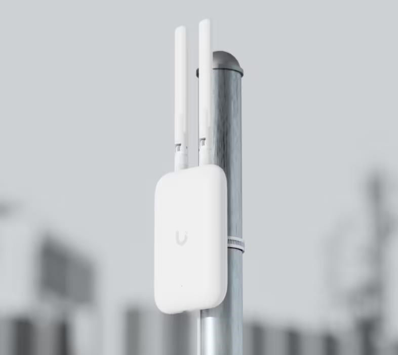 UBNT Omni Antenna & Desktop Stand Kit
