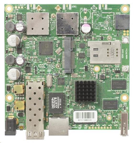 MikroTik RouterBOARD RB922UAGS-5HPacD,720MHz CPU,128MB RAM, 1x LAN, 1x SFP slot, 1xminiPCIe slot + SIM, vč.L4
